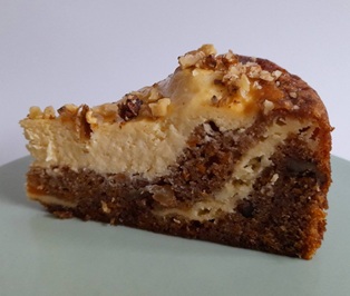 Carrot Cake Cheesecake